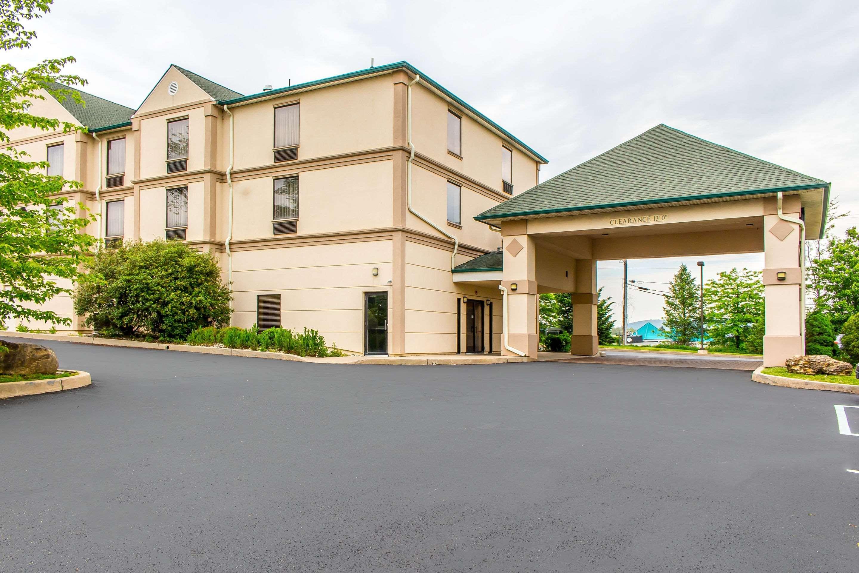 Quality Inn Hackettstown - Long Valley Dış mekan fotoğraf