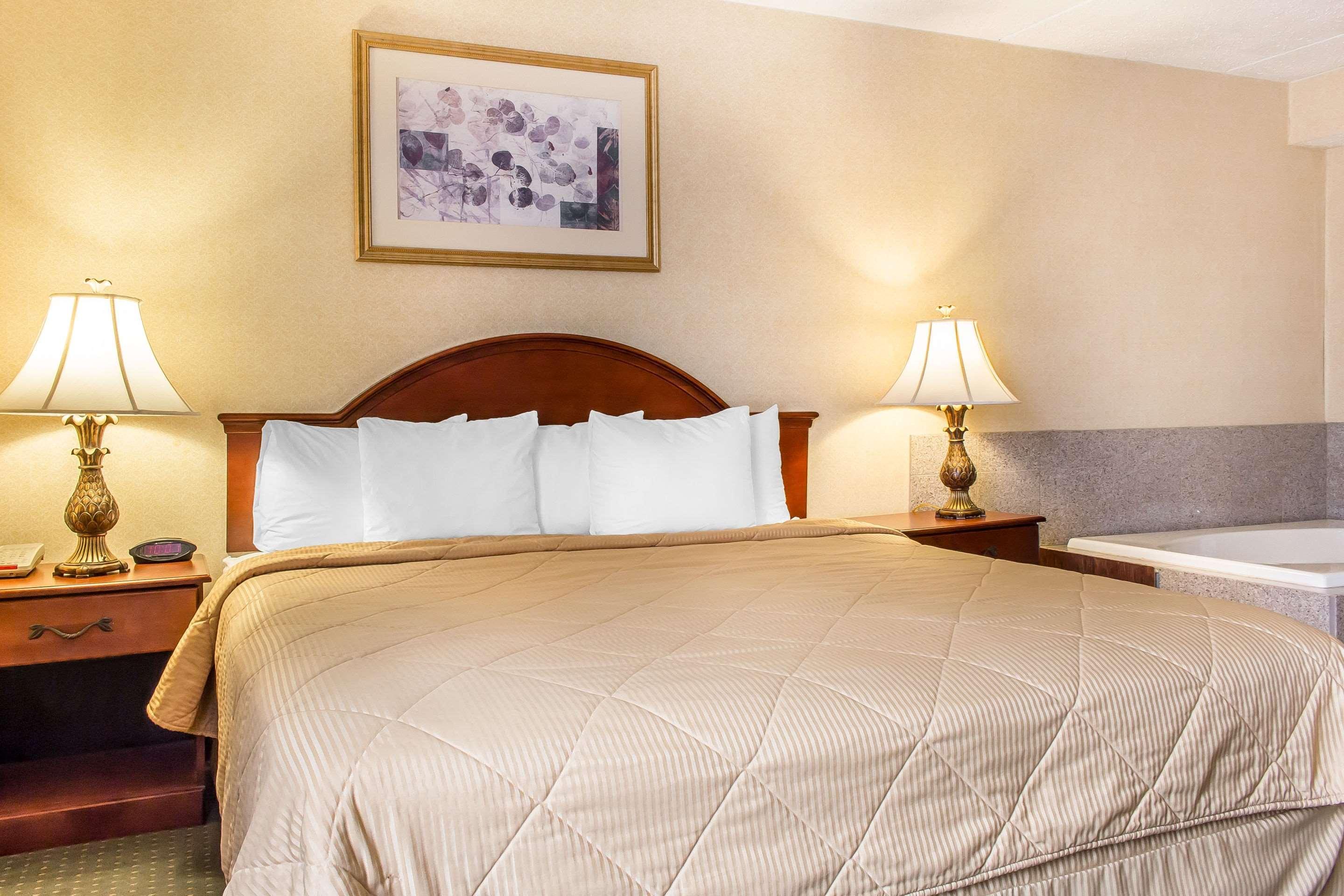 Quality Inn Hackettstown - Long Valley Dış mekan fotoğraf